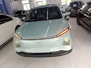Geometry E 2023 купить из Китая, цена 1 342 000 ₽ — Suifenhe Auto