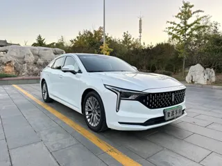 Bestune B70 2024 купить из Китая, цена 2 445 000 ₽ — Suifenhe Auto