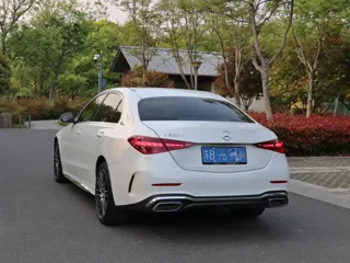 Mercedes-Benz C-Class 2023 купить из Китая, цена 4 039 000 ₽ — Suifenhe Auto