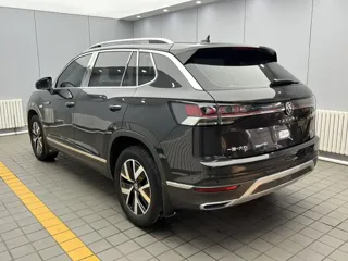 Volkswagen Tayron 2023 купить из Китая, цена 2 628 000 ₽ — Suifenhe Auto
