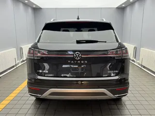 Volkswagen Tayron 2023 купить из Китая, цена 2 628 000 ₽ — Suifenhe Auto