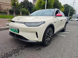 Leapmotor C11 2022 купить из Китая, цена 3 666 000 ₽ — Suifenhe Auto