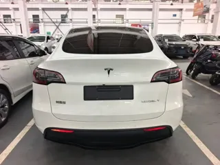 Tesla Model Y 2023 купить из Китая, цена 4 946 000 ₽ — Suifenhe Auto