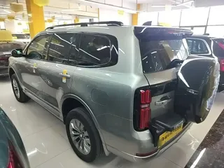 Tank Tank 500 PHEV 2024 купить из Китая, цена 6 260 000 ₽ — Suifenhe Auto