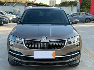 Skoda Karoq 2023 купить из Китая, цена 2 175 000 ₽ — Suifenhe Auto