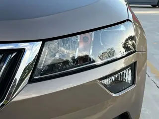 Skoda Karoq 2023 купить из Китая, цена 2 175 000 ₽ — Suifenhe Auto