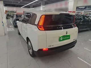 Bestune NAT 2024 купить из Китая, цена 1 539 000 ₽ — Suifenhe Auto