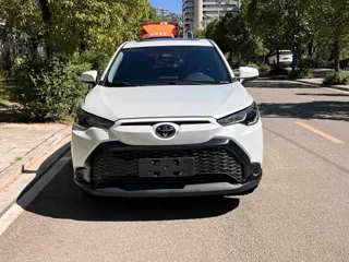 Toyota Frontlander 2023 купить из Китая, цена 3 175 000 ₽ — Suifenhe Auto