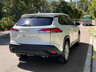 Toyota Frontlander 2023 купить из Китая, цена 3 175 000 ₽ — Suifenhe Auto