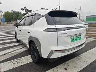 GAC Aion Y 2023 купить из Китая, цена 3 149 000 ₽ — Suifenhe Auto