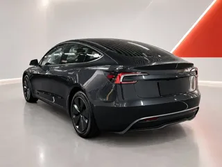 Tesla Model 3 2024 купить из Китая, цена 4 625 000 ₽ — Suifenhe Auto