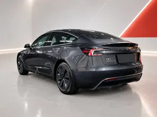 Tesla Model 3 2024 купить из Китая, цена 4 662 000 ₽ — Suifenhe Auto