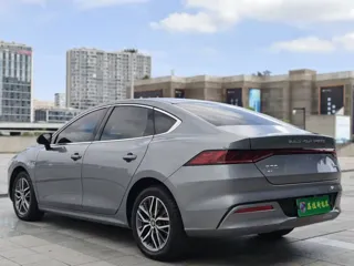 BYD Qin Plus 2024 купить из Китая, цена 1 661 000 ₽ — Suifenhe Auto