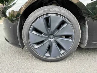Tesla Model 3 2025 купить из Китая, цена 4 853 000 ₽ — Suifenhe Auto