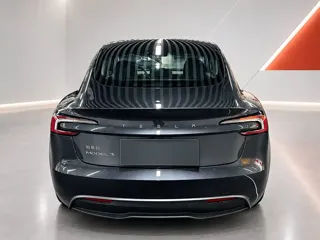 Tesla Model 3 2025 купить из Китая, цена 4 941 000 ₽ — Suifenhe Auto
