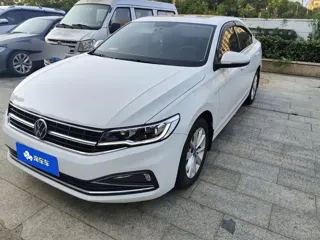Volkswagen Bora 2022 купить из Китая, цена 1 194 000 ₽ — Suifenhe Auto