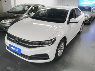 Volkswagen Bora 2021 купить из Китая, цена 1 334 000 ₽ — Suifenhe Auto