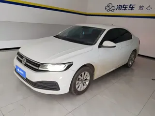 Volkswagen Bora 2023 купить из Китая, цена 1 269 000 ₽ — Suifenhe Auto