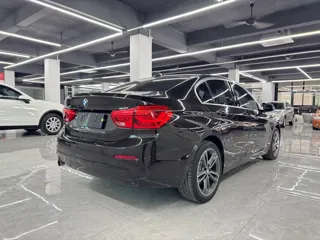 BMW 1 Series 2019 купить из Китая, цена 1 407 000 ₽ — Suifenhe Auto