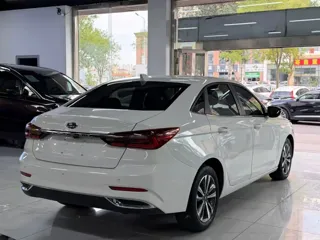 Ford Escort 2021 купить из Китая, цена 1 287 000 ₽ — Suifenhe Auto