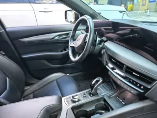 Cadillac CT5 2024 купить из Китая, цена 4 304 000 ₽ — Suifenhe Auto
