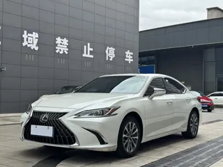 Lexus ES 2024 купить из Китая, цена 4 547 000 ₽ — Suifenhe Auto