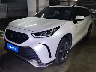 Toyota Crown Kluger 2024 купить из Китая, цена 6 402 000 ₽ — Suifenhe Auto