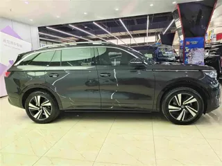 Volkswagen Tavendor 2024 купить из Китая, цена 4 493 000 ₽ — Suifenhe Auto
