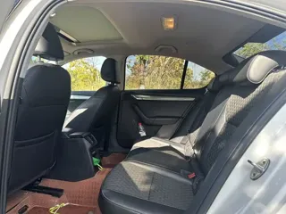 Skoda Octavia 2018 купить из Китая, цена 1 082 000 ₽ — Suifenhe Auto