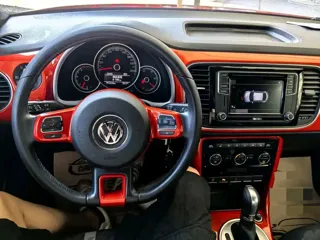 Volkswagen Beetle 2018 купить из Китая, цена 1 891 000 ₽ — Suifenhe Auto