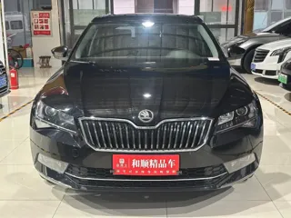 Skoda Superb 2018 купить из Китая, цена 1 325 000 ₽ — Suifenhe Auto