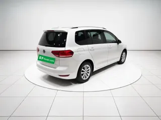 Volkswagen Touran 2017 купить из Китая, цена 1 406 000 ₽ — Suifenhe Auto