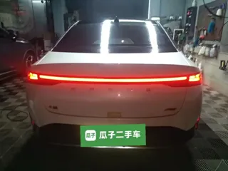 Xpeng P5 2022 купить из Китая, цена 3 464 000 ₽ — Suifenhe Auto