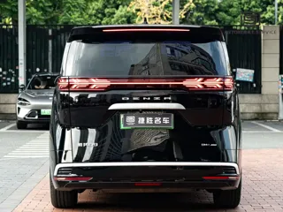 Denza Denza 2024 купить из Китая, цена 6 105 000 ₽ — Suifenhe Auto
