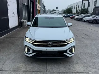 Volkswagen T-Roc 2025 купить из Китая, цена 2 862 000 ₽ — Suifenhe Auto