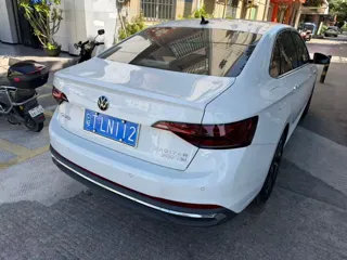 Volkswagen Sagitar 2025 купить из Китая, цена 2 935 000 ₽ — Suifenhe Auto