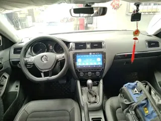 Volkswagen Sagitar 2017 купить из Китая, цена 1 313 000 ₽ — Suifenhe Auto