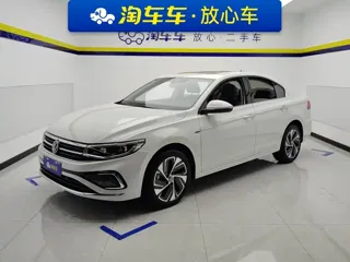Volkswagen Bora 2023 купить из Китая, цена 2 819 000 ₽ — Suifenhe Auto