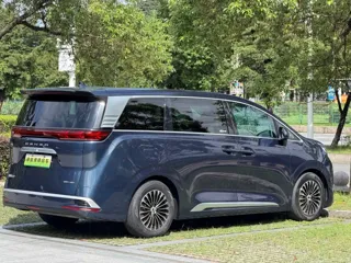 Denza Denza 2024 купить из Китая, цена 5 948 000 ₽ — Suifenhe Auto
