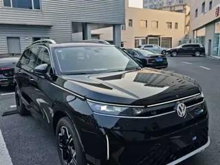 Volkswagen Tavendor 2026 купить из Китая, цена 5 689 000 ₽ — Suifenhe Auto