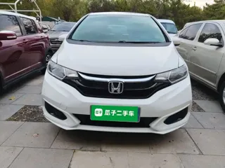 Honda Fit 2019 купить из Китая, цена 1 281 000 ₽ — Suifenhe Auto