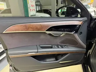 Audi A8 2023 купить из Китая, цена 10 497 000 ₽ — Suifenhe Auto