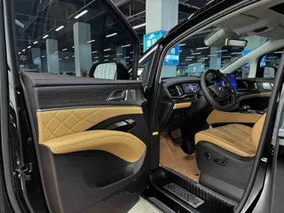 Denza Denza 2025 купить из Китая, цена 6 134 000 ₽ — Suifenhe Auto