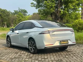 Aion S Plus 2023 купить из Китая, цена 2 918 000 ₽ — Suifenhe Auto
