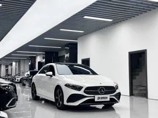Mercedes-Benz A 2024 купить из Китая, цена 3 789 000 ₽ — Suifenhe Auto