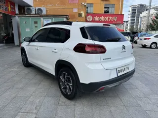 Citroen C3-XR 2023 купить из Китая, цена 1 014 000 ₽ — Suifenhe Auto