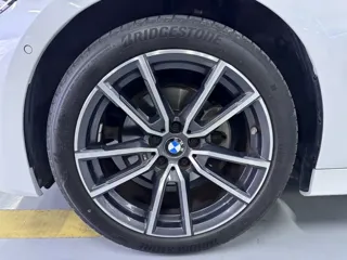 BMW 3-Series 2021 купить из Китая, цена 4 563 000 ₽ — Suifenhe Auto