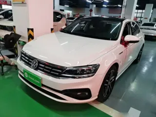 Volkswagen Lamando 2022 купить из Китая, цена 1 486 000 ₽ — Suifenhe Auto