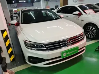 Volkswagen Lamando 2022 купить из Китая, цена 1 486 000 ₽ — Suifenhe Auto