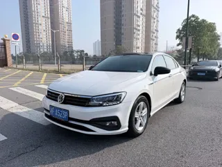 Volkswagen Lamando 2022 купить из Китая, цена 1 246 000 ₽ — Suifenhe Auto